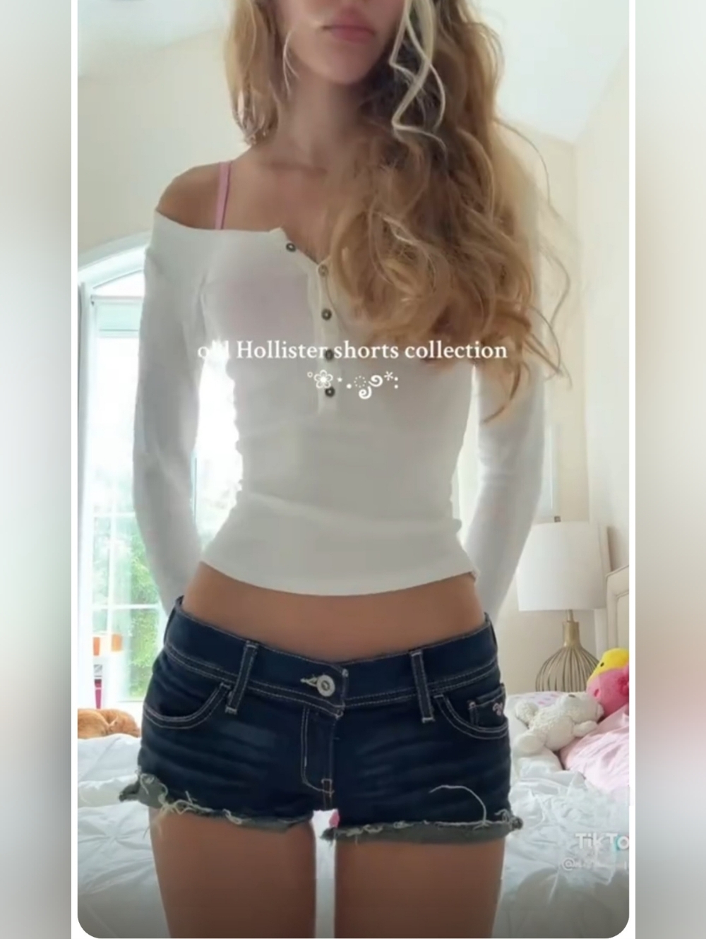 HOLLISTER Short - Picture 14 of 16